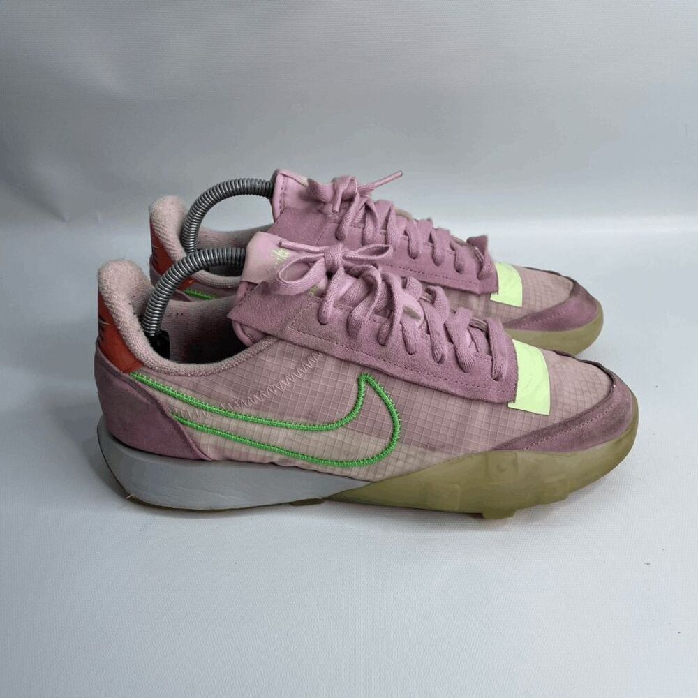 Size‎ 10 - Nike Women  Waffle Racer 2X Light Arctic Pink